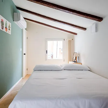 La Mansarda Del Pratello By Wonderful Italy * Bolonha