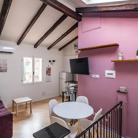 La Mansarda Del Pratello By Wonderful Italy Apartment