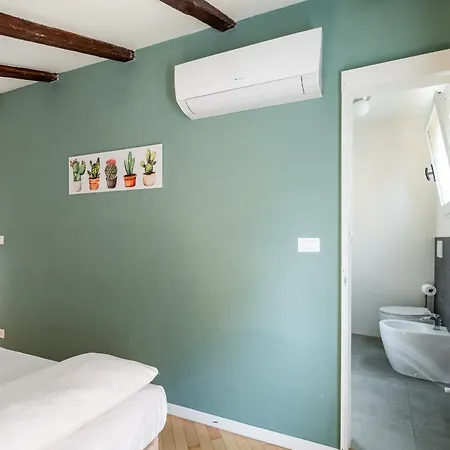Apartamento La Mansarda Del Pratello By Wonderful Italy Bolonha