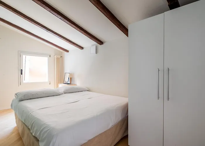 아파트 La Mansarda Del Pratello By Wonderful Italy 볼로냐